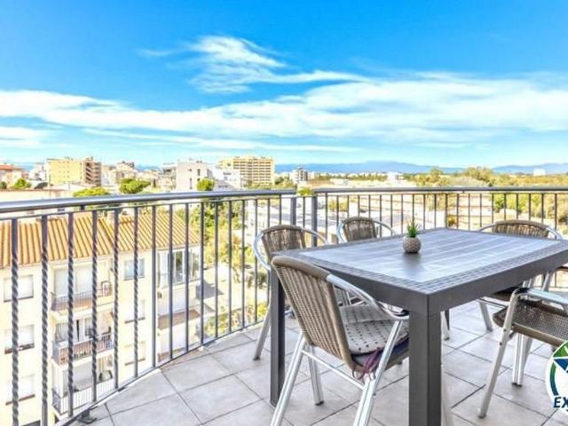 Piso en venta en calle De Pedro Calderón de la Barca, Roses, de 70 m² 3 habitaciones por 360.000