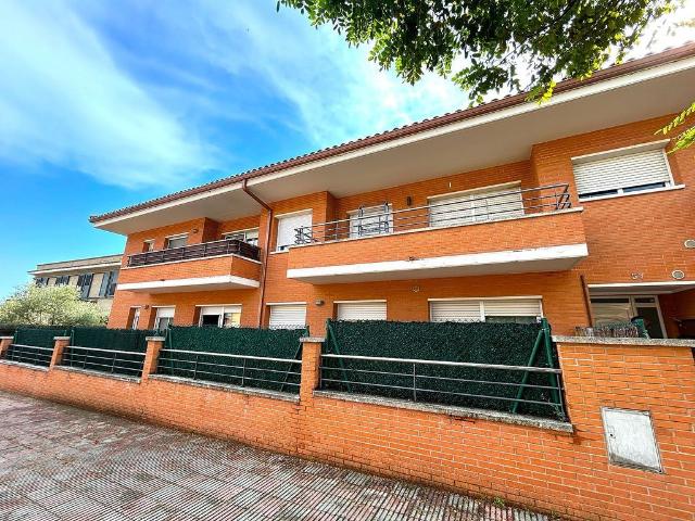 Piso en venta en calle Santa Coloma, Riudarenes, de 75 m² 2 habitaciones por 190.000
