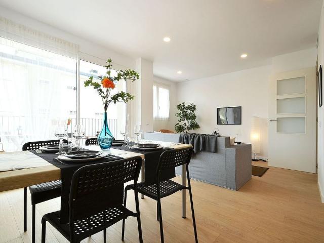 Piso en venta en calle Santa Llúcia, Canet de Mar, de 87 m² 3 habitaciones por 341.000