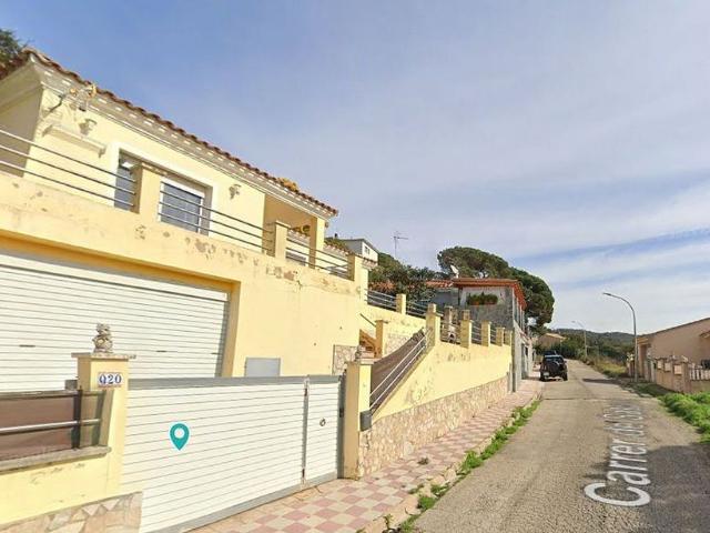 Piso en venta en calle Saturn, Lloret de Mar, de 278 m² 5 habitaciones por 200.000