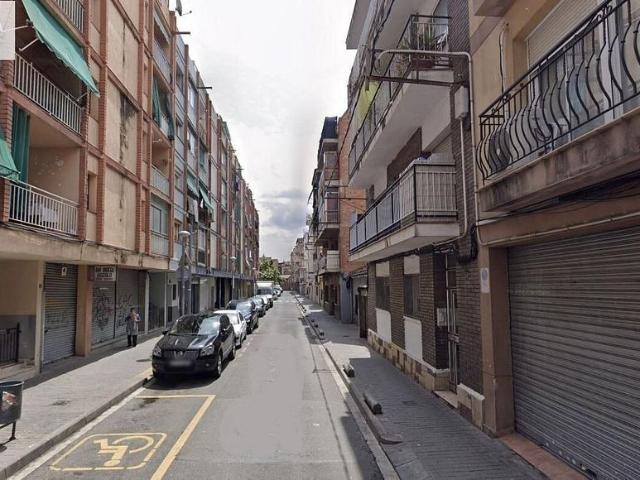 Piso en venta en calle Sèquia, Canovelles, de 62 m² 3 habitaciones por 134.400
