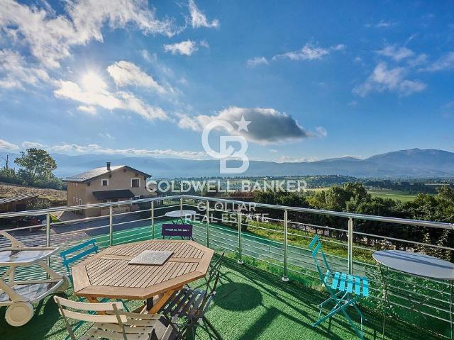 Piso en venta en calle Taouge, Enveig/Enveitg, de 60 m² 2 habitaciones por 212.000