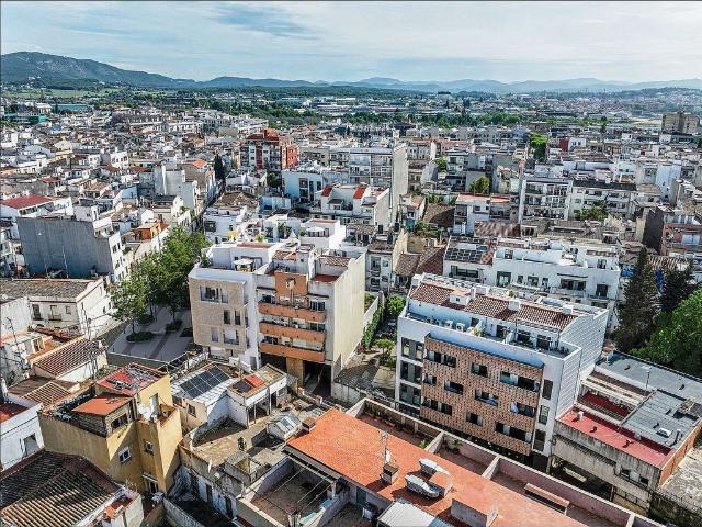 Piso en venta en calle Unio, Vilanova i La Geltrú, de 64 m² 3 habitaciones por 489.600