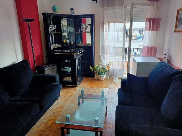 Piso en venta en calle Vallcalent, Lleida, de 81 m² 3 habitaciones por 114.000 €