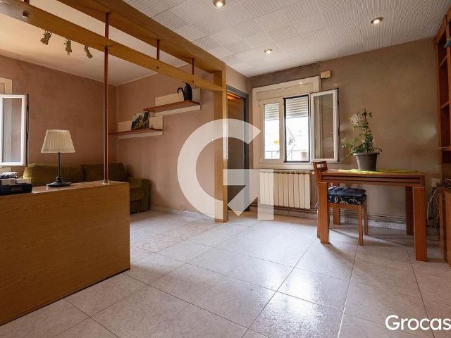 Piso en venta en calle Verge de Begonya, Lleida, de 60 m² 2 habitaciones por 75.000