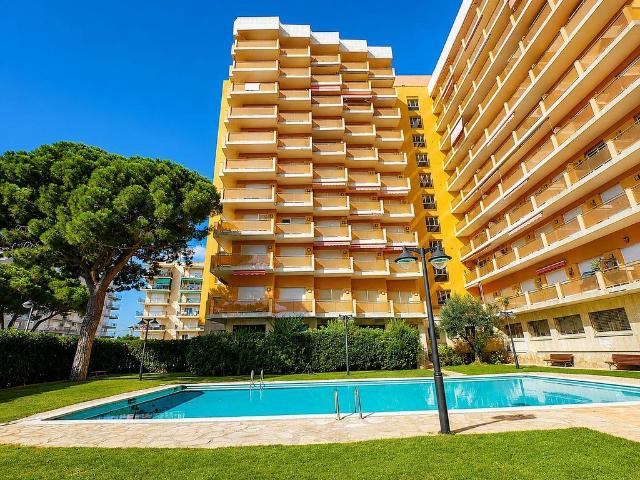 Piso en venta en calle Vila Madrid, Blanes, de 97 m² 3 habitaciones por 345.000