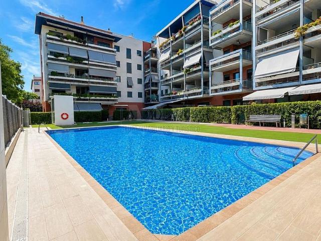 Piso en venta en calle Xalet del Bau, Cambrils, de 65 m² 2 habitaciones por 290.000
