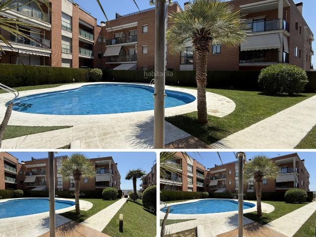 Piso en venta en Cambrils, Casc Antic Nou Cambrils Costa Dorada. Piso en el Centro de Cambrils con zona verde y piscina comunitaria ¡Al lado de todos los servicios y cerca de la Playa!. Pisos.