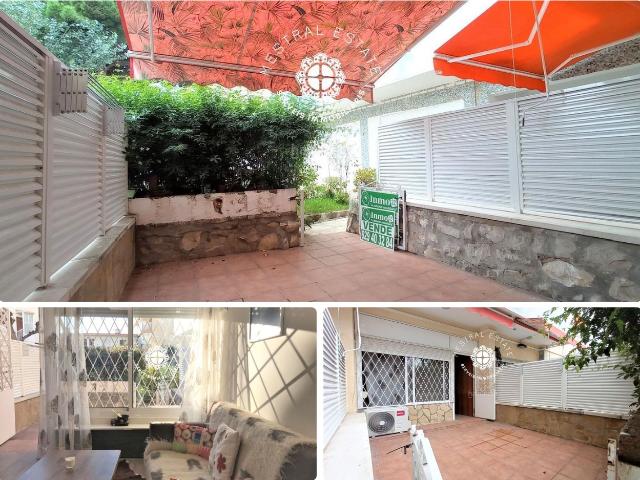 Piso en venta en Cambrils, Port Horta de Santa Maria Costa Dorada. Se vende bonito bajo actualmente alquilado zona Llosa en Cambrils. Pisos.