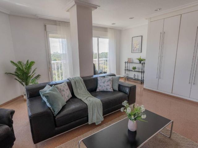 Piso en Venta en Camí dels Magros Casablanca