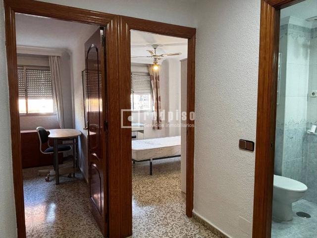 Piso en Venta en Camino de Antequera