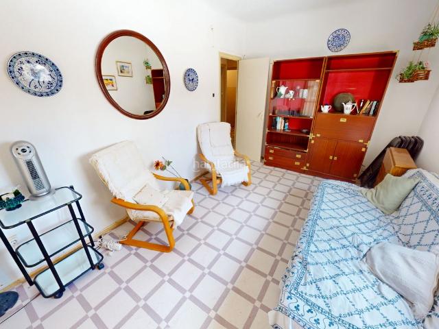 Piso en venta en Campello el, Campello Playa. DESCUBRE ESTE MAGNIFICO PISO SITUADO EN UNA URBANIZACIÓN EN PRIMERA LINEA DE PLAYA EN EL CAMPELLO. Pisos Campello.
