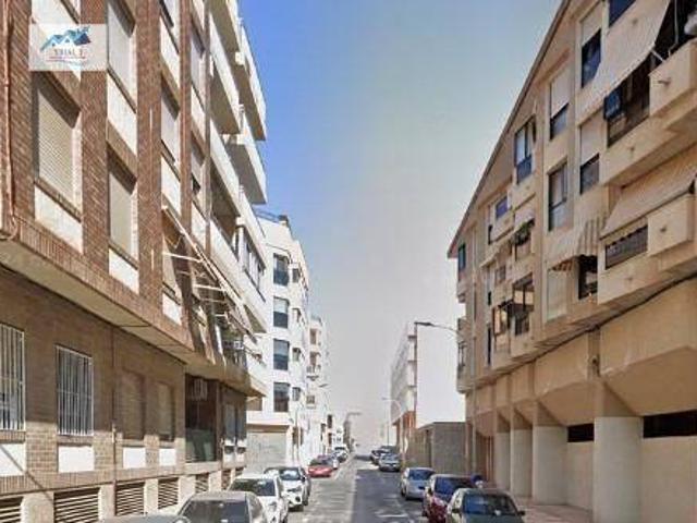 Piso en Venta en Campello pueblo