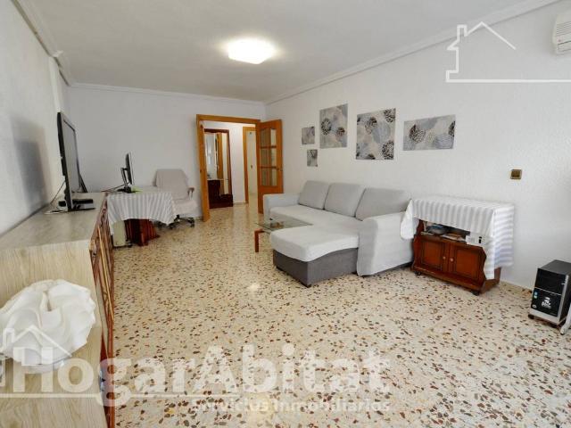 Piso en Venta en Campello pueblo