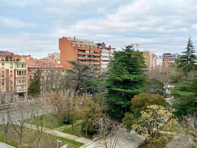 Piso en Venta en Campo de la Juventud