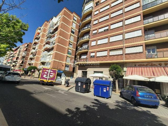 Piso en Venta en Campo de la Juventud