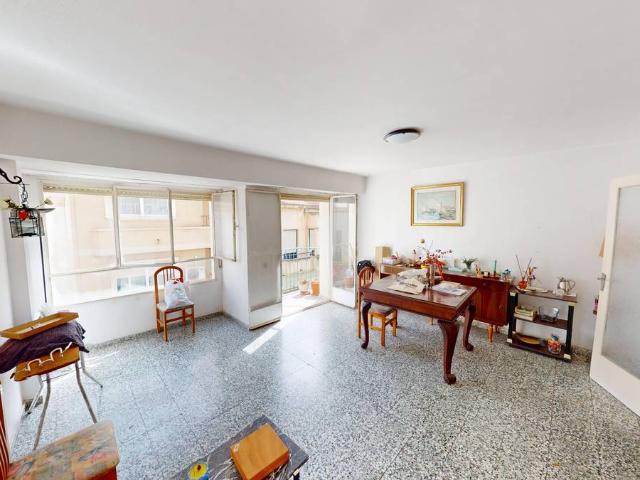 Piso en Venta en Campoamor