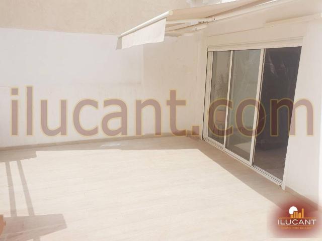 Piso en Venta en Campoamor