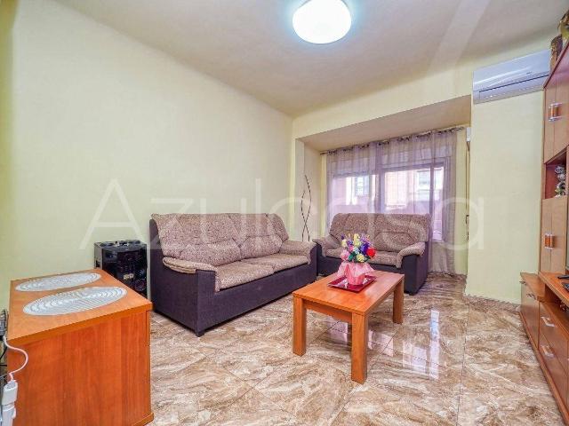 Piso en Venta en Campoamor