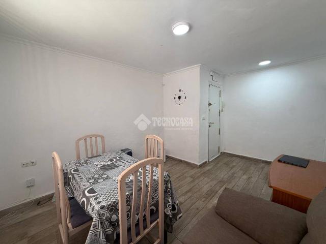Piso en Venta en Campoamor