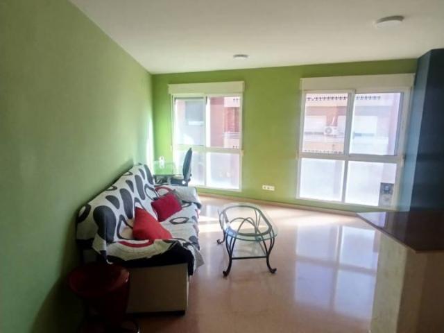 Piso en venta en Campoamor 03010