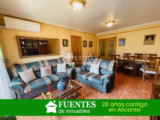 Piso en Venta en Campoamor