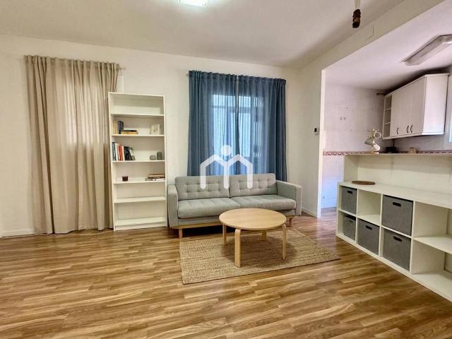 Piso en Venta en Can Mariner