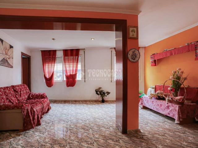 Piso en Venta en Can Mas