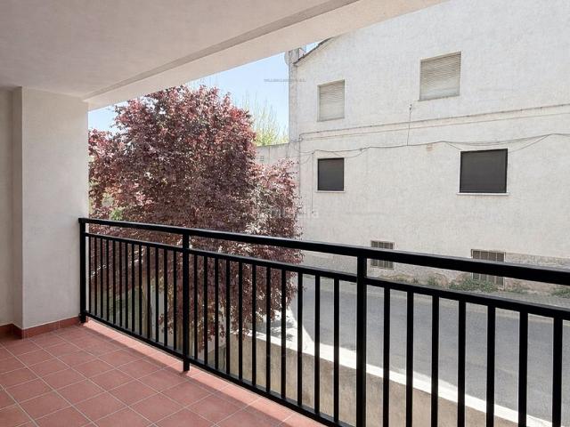 Piso en venta en Canovelles. A ESTRENAR!. Pisos.