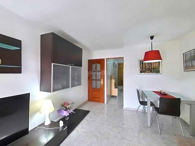 Ático en venta en Canovelles. Àtic amb espectacular terrassa de 40 m2 a Can Gili. Áticos.