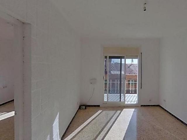 Piso en venta en Canovelles, de 70 m² 3 habitaciones por 101.150