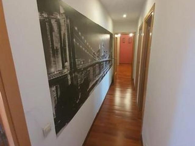 Piso en venta en Canovelles, de 77 m² 3 habitaciones por 155.000