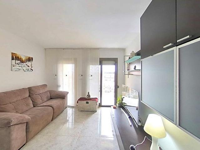 Ático en venta en Canovelles, de 85 m² 3 habitaciones por 250.000