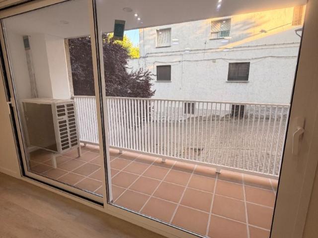 Piso en venta en Canovelles. Pisos.
