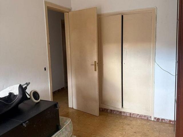 Piso en venta en Canet de Mar, de 110 m² 4 habitaciones por 170.000