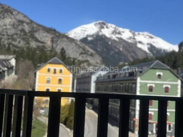 Piso en Venta en Canfranc