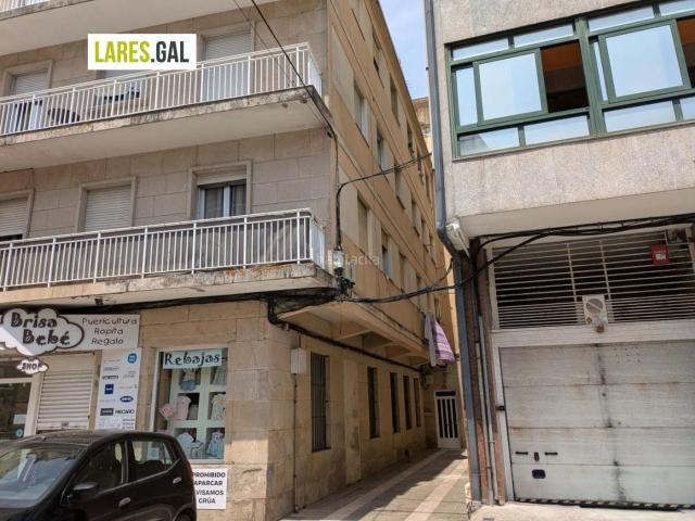 Piso en venta en Cangas, Coiro. Piso a la venta en el centro de Cangas. Pisos.