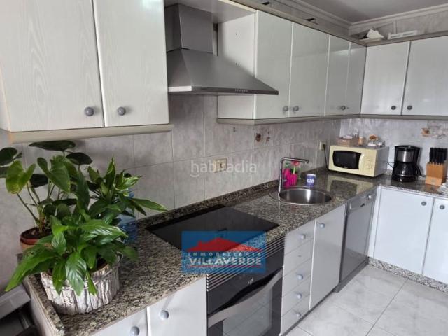 Piso en venta en Cangas, Coiro. PISO DE TRES DORMITORIOS EN EL CENTRO DE CANGAS. Pisos.