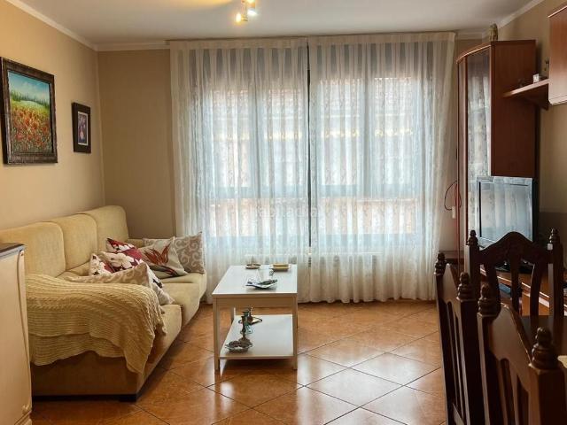 Piso en venta en Cangas de Onís. AMPLIO PISO DE 4 DORMITORIOS EN PERFECTO ESTADO EN CANGAS DE ONIS. Pisos Cangas de.