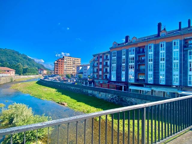 Piso en Venta en Cangas de Onís