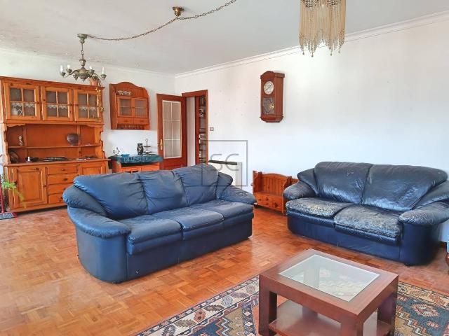 Piso en Venta en Canido