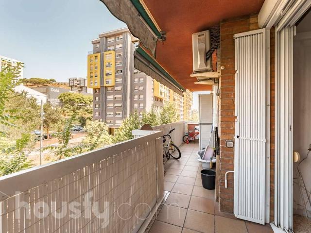 Piso en Venta en Canyelles