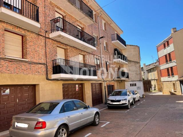 Piso en venta en Casalarreina. Piso amplio en el centro de Casalarreina. Pisos.