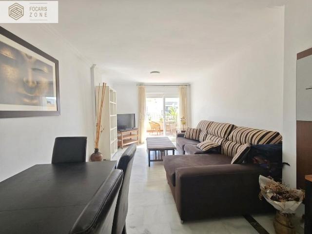 Piso en venta en Casares, Bahía de Casares. EXCLUSIVO APARTAMENTO CON VISTAS AL MAR Y MONTAÑA EN CASARES. Pisos.