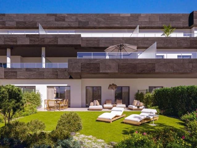 Piso en venta en Casares, Málaga Costa del Sol