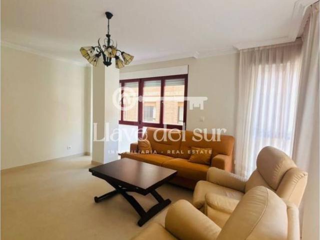 Piso en Venta en Casco Antiguo