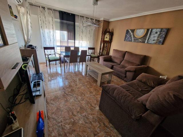 Piso en Venta en Casco Antiguo