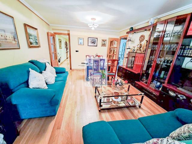 Piso en Venta en Casco Antiguo