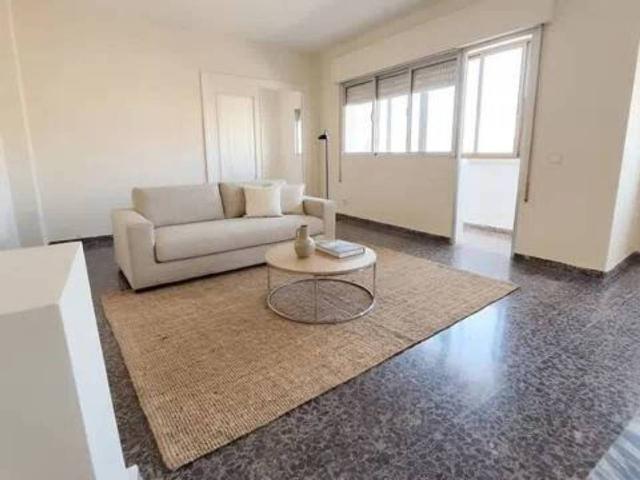 Piso en Venta en Casco Antiguo