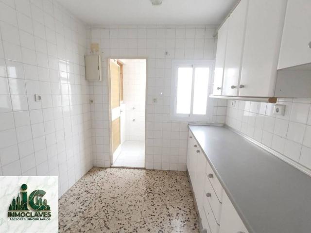 Piso en Venta en Casco Antiguo
